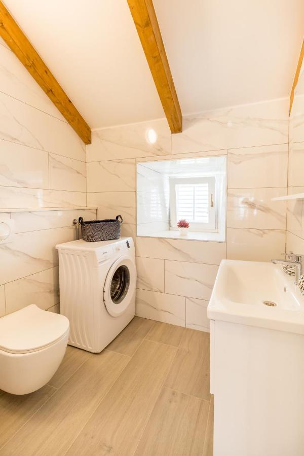 Olive Garden Apartment Стон Екстер'єр фото